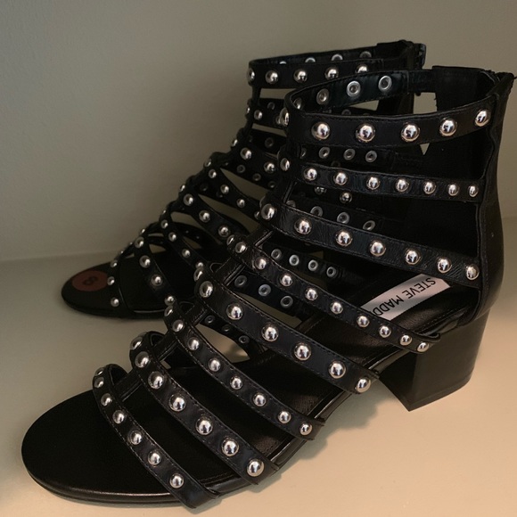 steve madden caged sandals